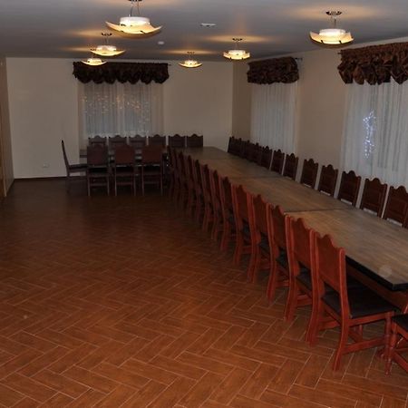 Surauciu Sveciu Namai Hotel Aukstadvaris Bagian luar foto