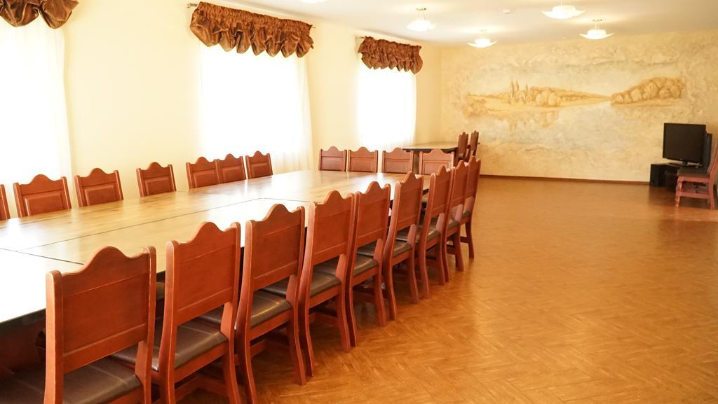 Surauciu Sveciu Namai Hotel Aukstadvaris Bagian luar foto